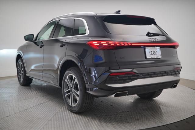 Thumbnail: 2025 Audi Q5 - 3