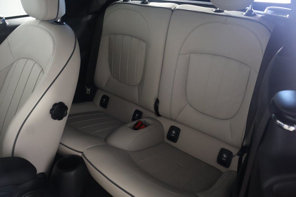 Thumbnail: 2019 MINI Cooper - 13