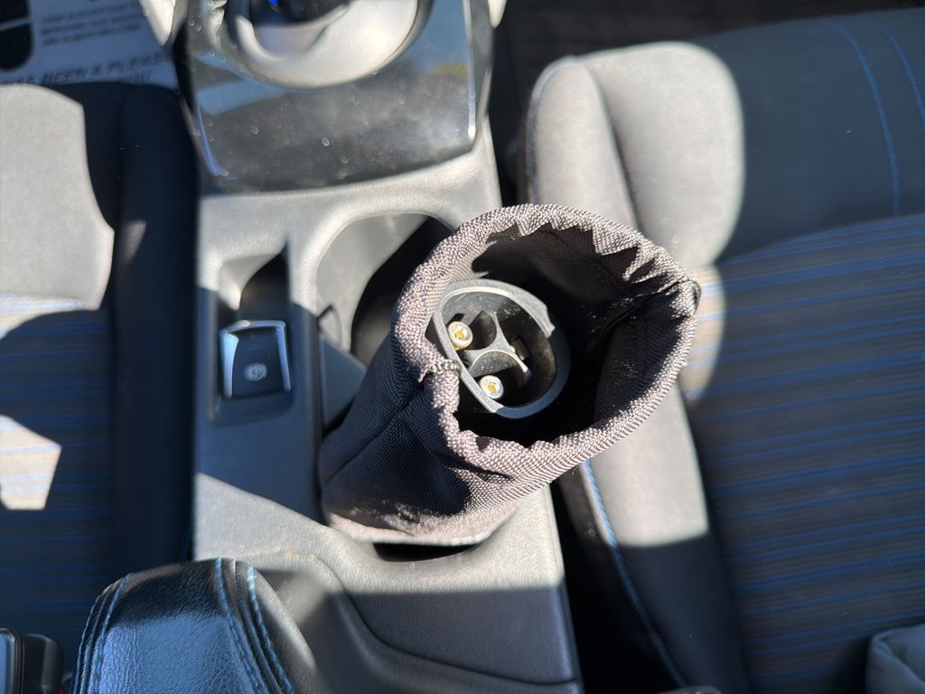 Thumbnail: 2018 Nissan Leaf - 17