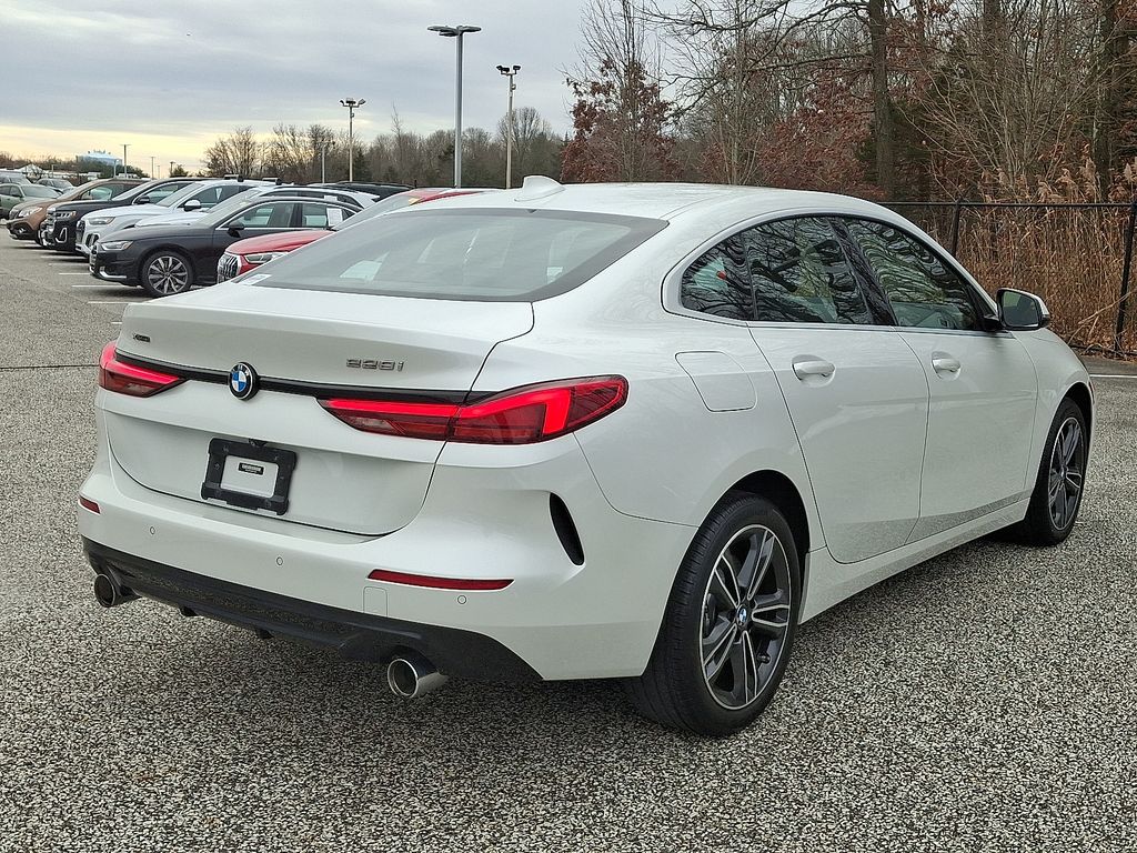 Thumbnail: 2021 BMW 2 Series - 6