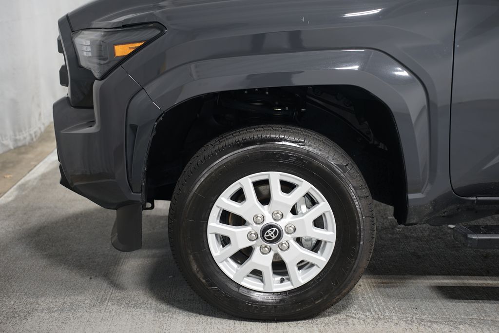 2024 Toyota Tacoma SR5 5