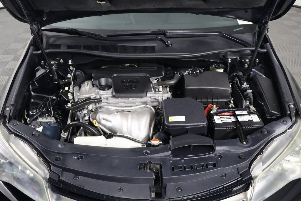 Thumbnail: 2016 Toyota Camry - 15