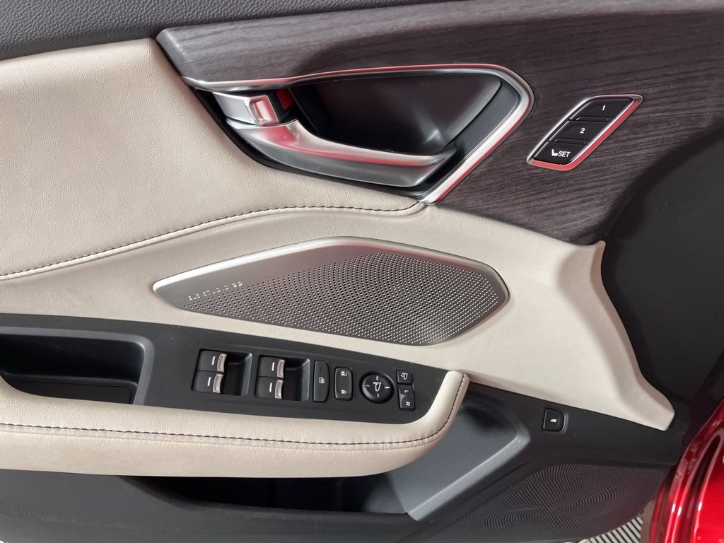 Thumbnail: 2026 Acura RDX - 26