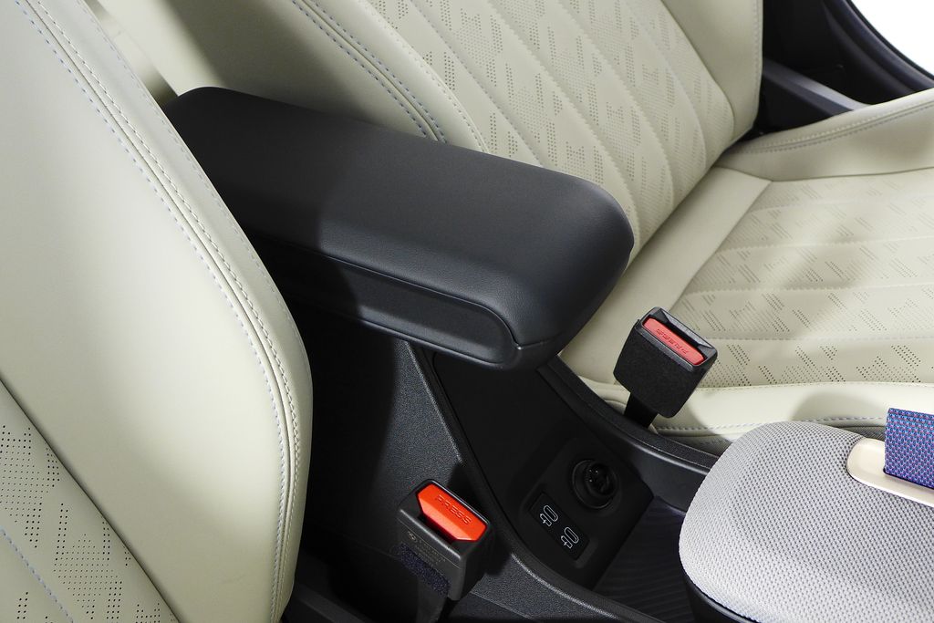 Thumbnail: 2025 MINI Cooper - 16