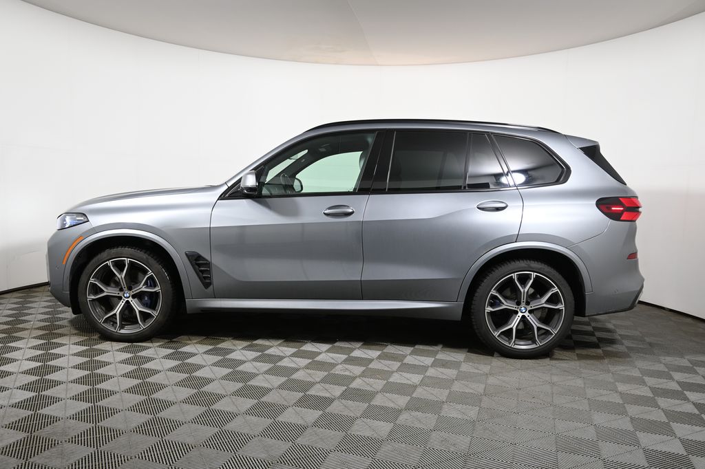 Thumbnail: 2024 BMW X5 - 2