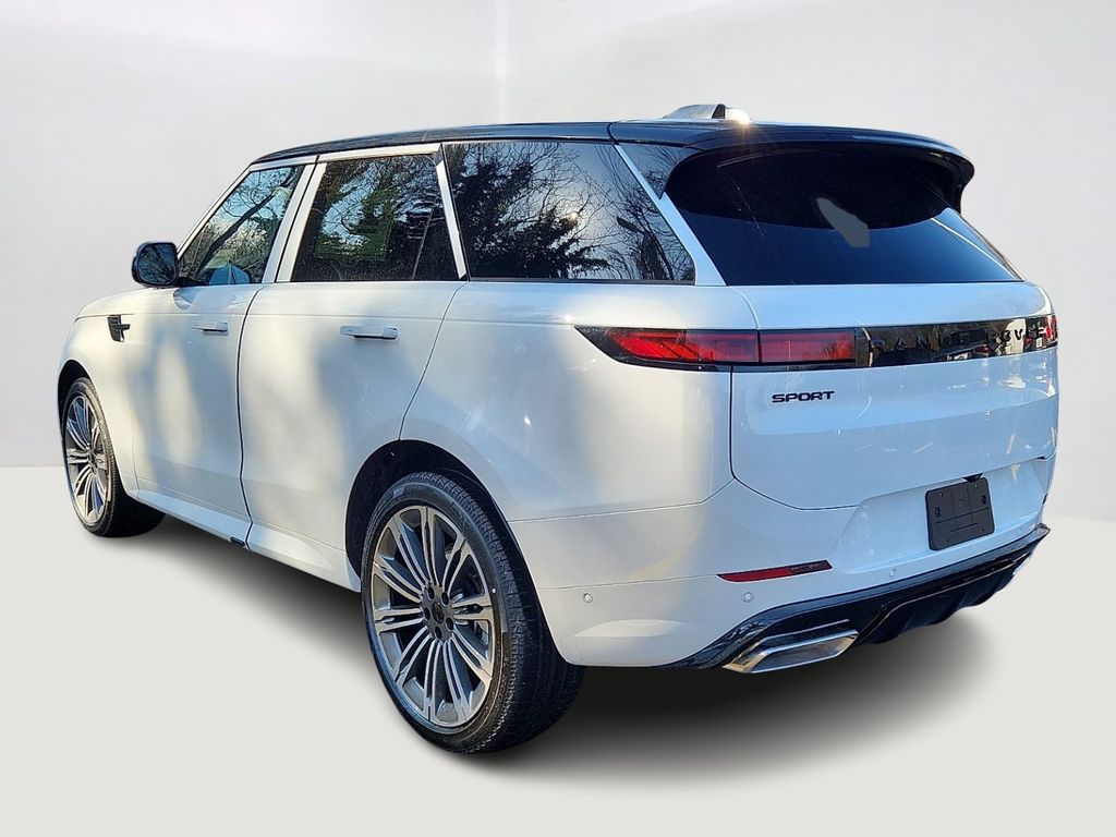 Thumbnail: 2026 Land Rover Range Rover Sport - 4
