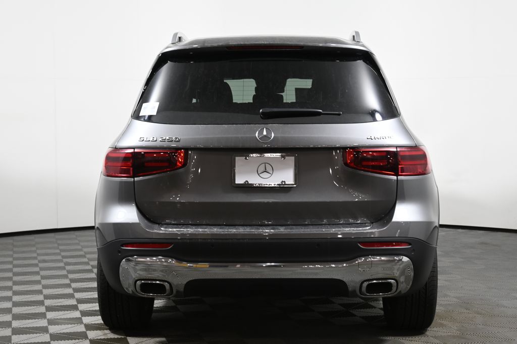 Thumbnail: 2026 Mercedes-Benz GLB - 6