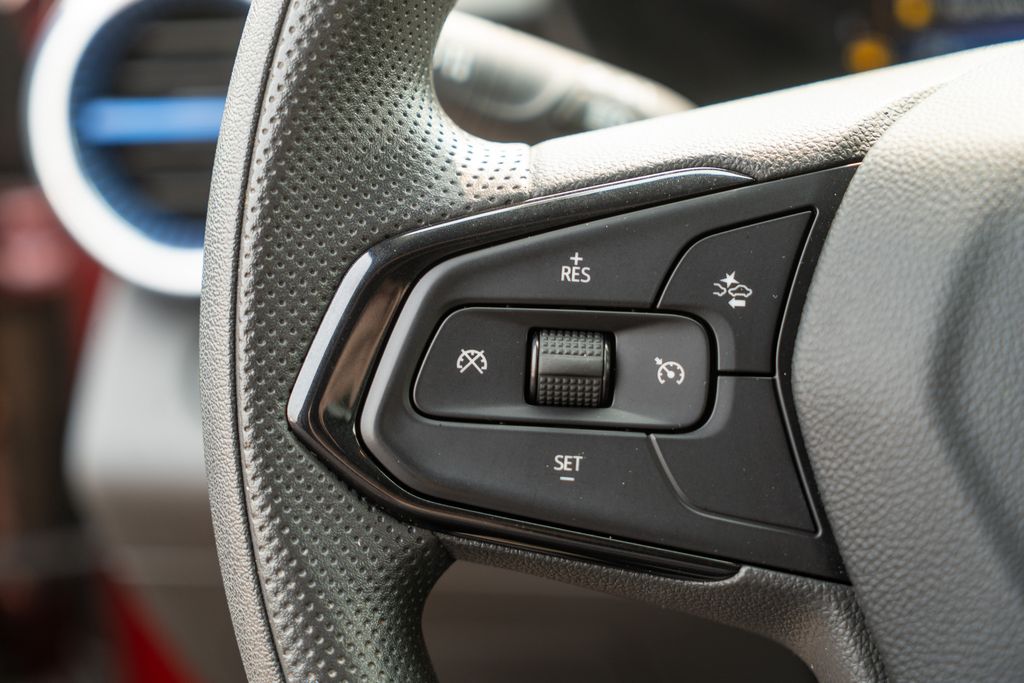 2024 Crimson Metallic Chevrolet Trax LT FWD SUV