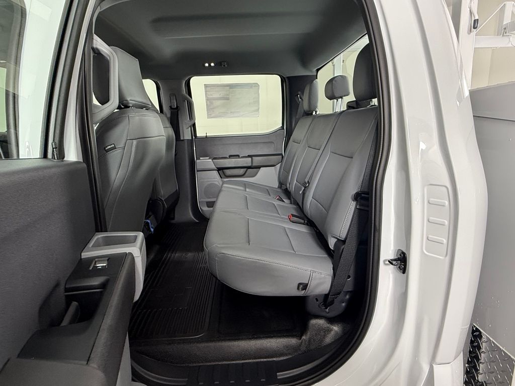 2026 Ford F-250 Crew Cab 4WD Cab Chassis for sale #9F0452 - photo 10