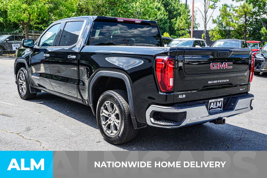 Used 2025 Black GMC SLT image 5