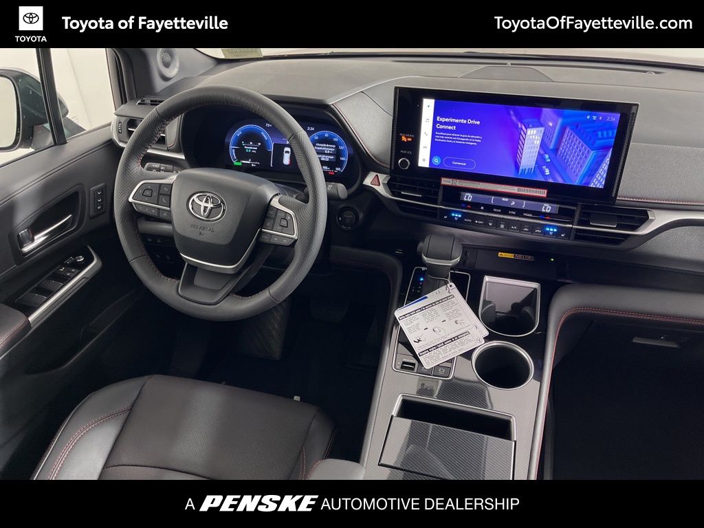 Thumbnail: 2025 Toyota Sienna - 14
