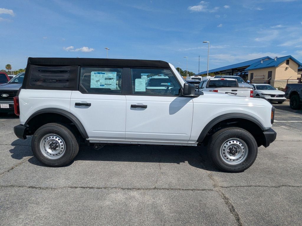 2025 Ford Bronco 
