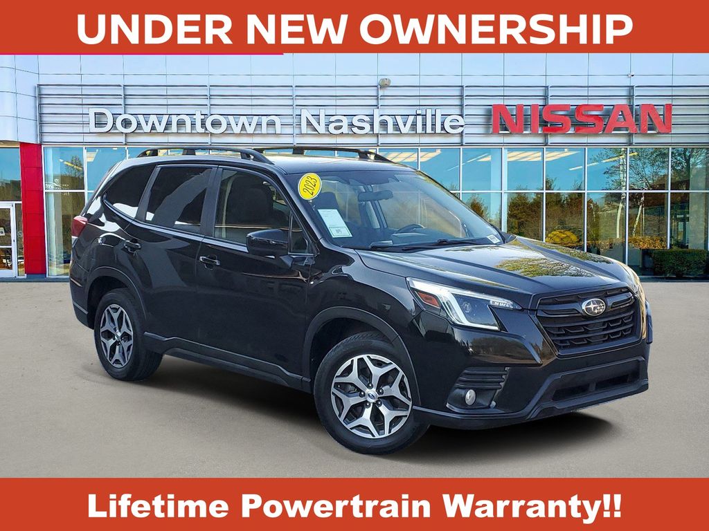2023 Subaru Forester Premium Crossover AWD