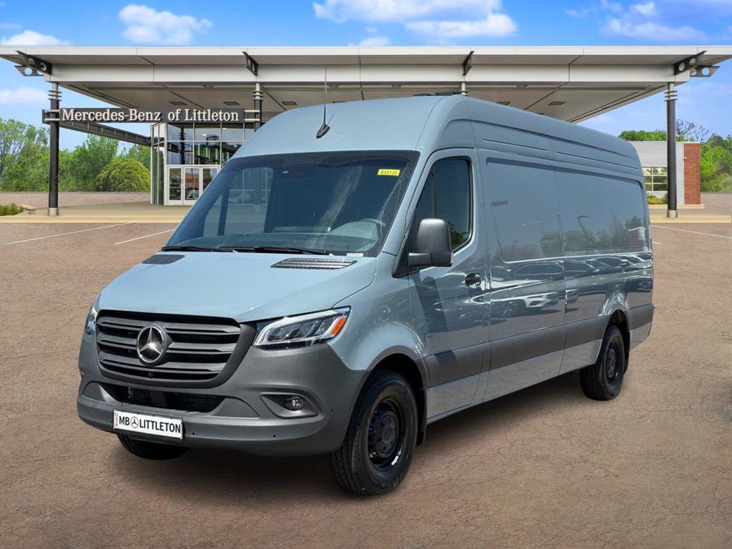 2024 Mercedes-Benz Sprinter 2500 Cargo 170 WB 1