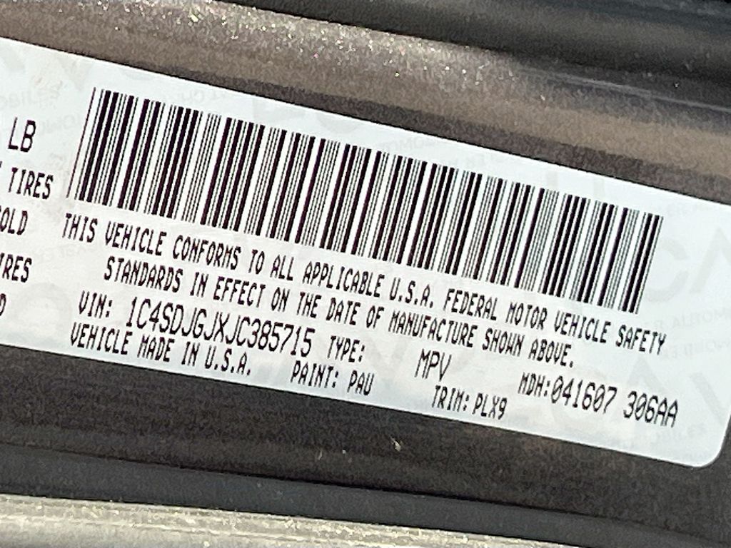 Used 2018 Gray Dodge SRT image 35