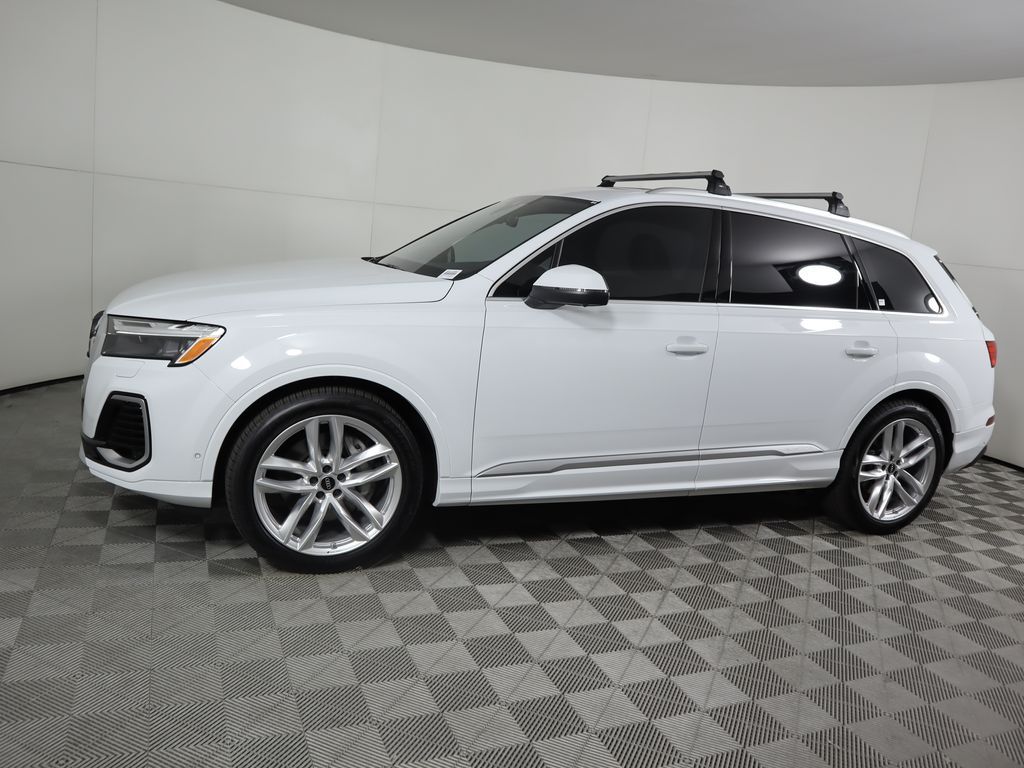 Thumbnail: 2025 Audi Q7 - 8