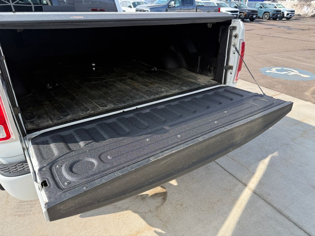 Used 2018 White Ram Laramie image 30