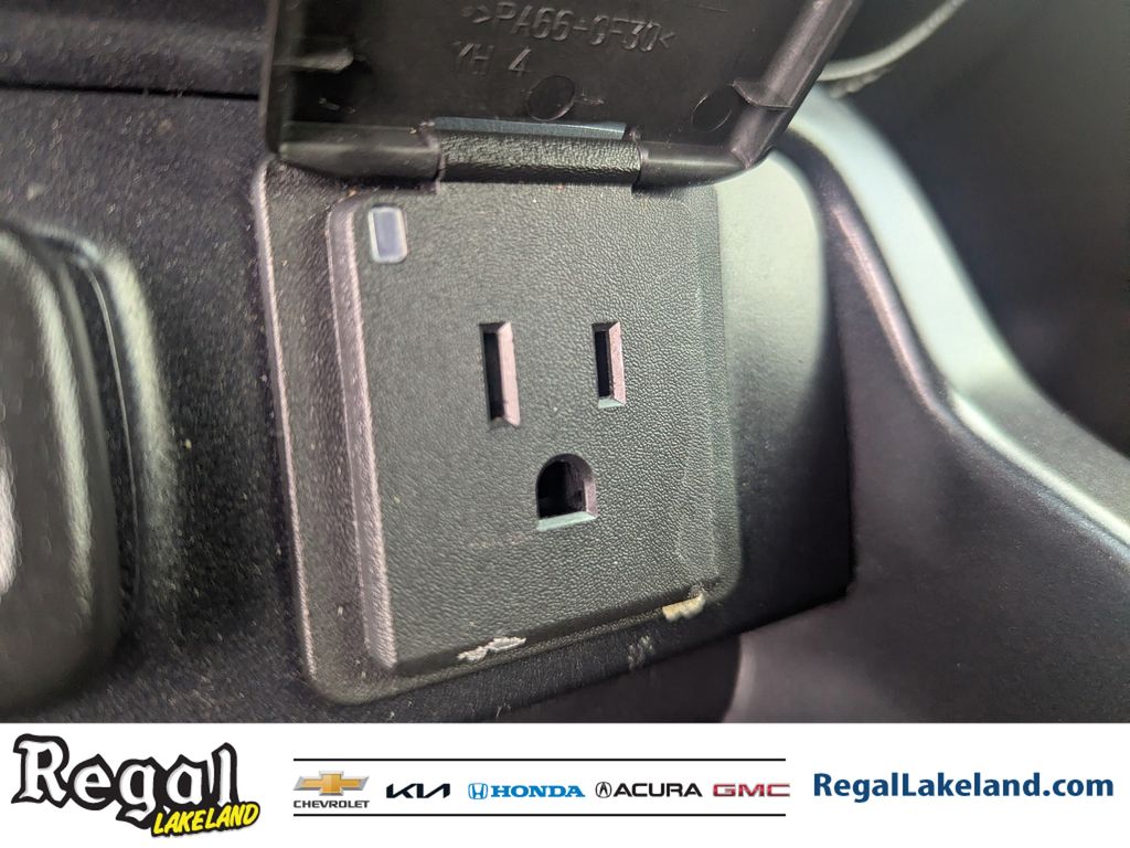 used 2015 Chevrolet Silverado 1500 car, priced at $17,992