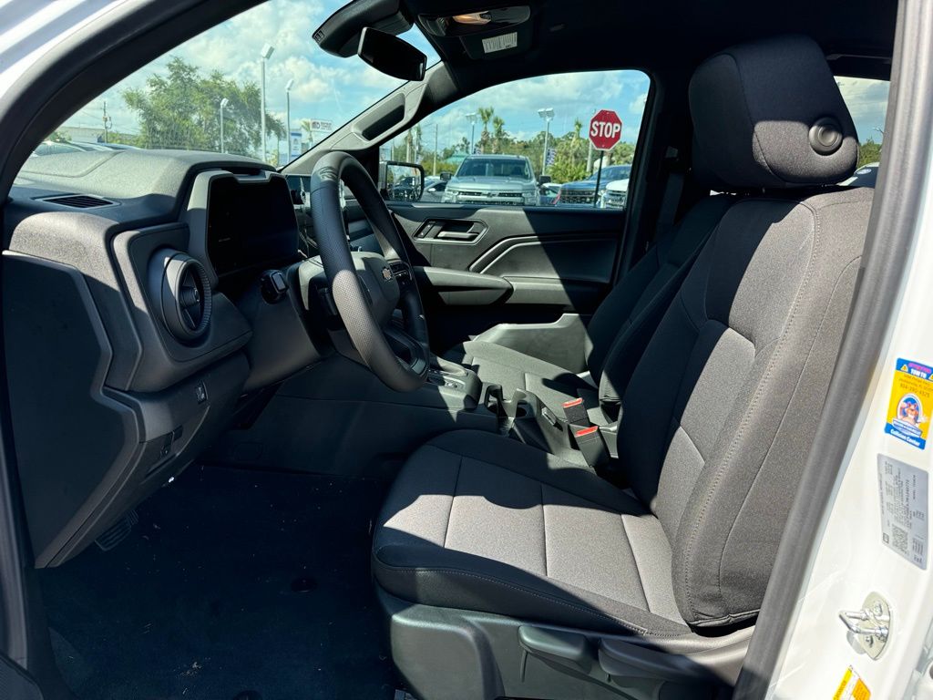 2024 Chevrolet Colorado Work Truck 13