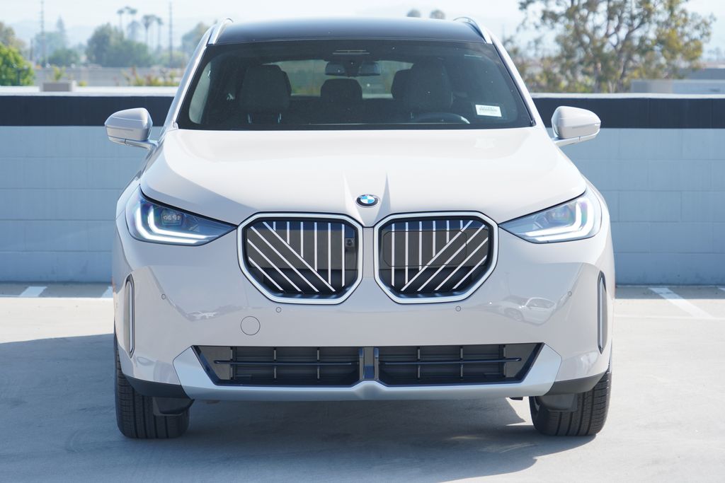 Thumbnail: 2026 BMW X3 - 2