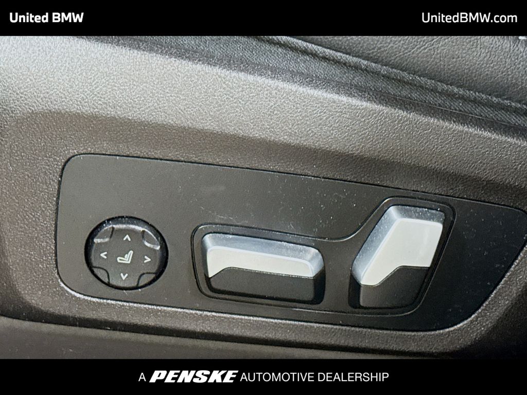 Thumbnail: 2023 BMW X4 - 4