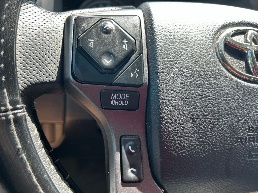 2021 Toyota Tacoma SR5 18
