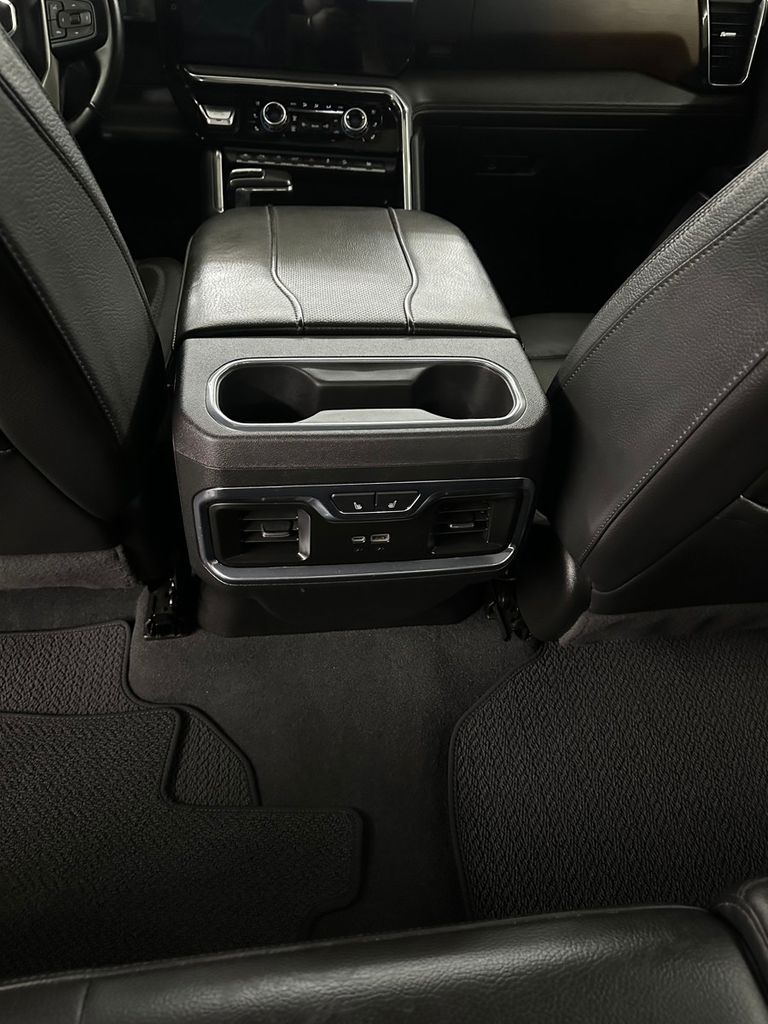 used 2024 GMC Sierra 1500 car, priced at $47,985