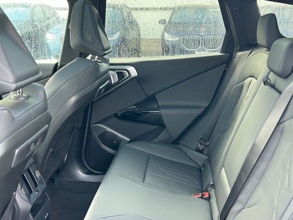 Thumbnail: 2026 BMW X3 - 31