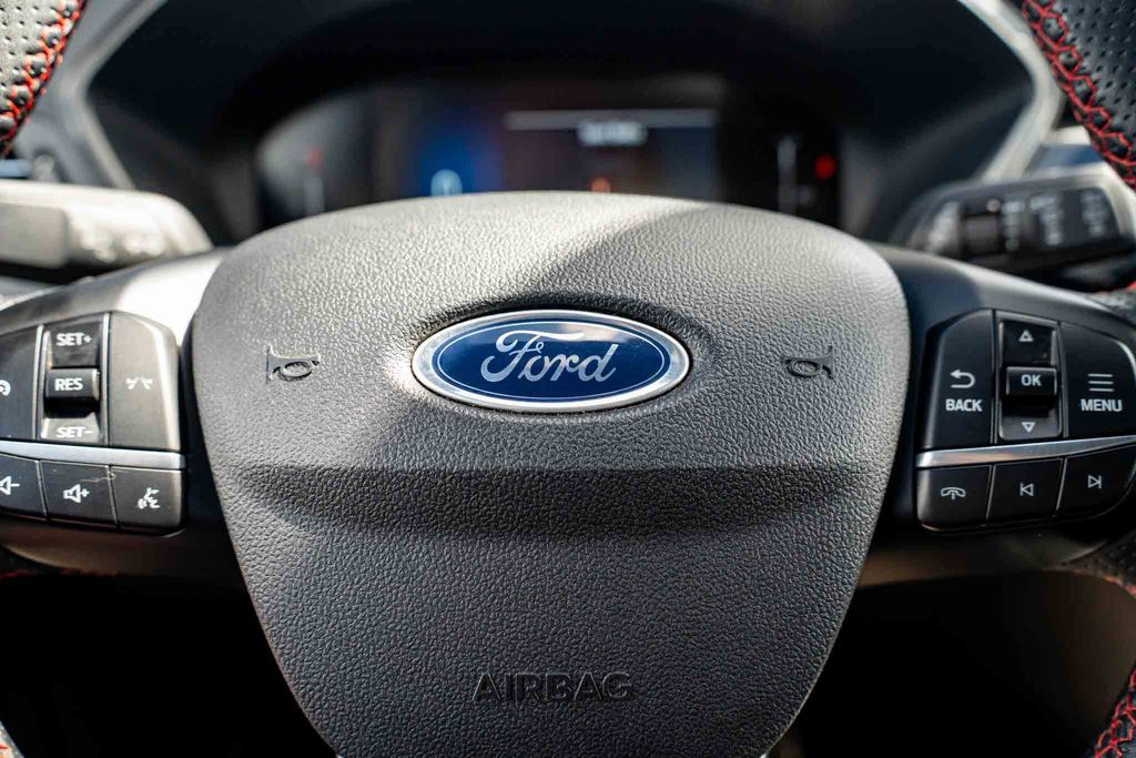Used Car 2023 Ford Escape  St-line For Sale Under $25,000 In Austin, Texas
