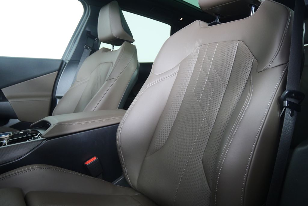 Thumbnail: 2025 BMW X3 - 10