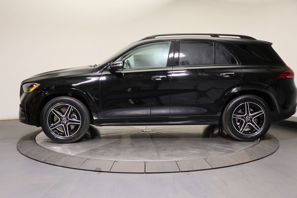 Thumbnail: 2026 Mercedes-Benz GLE - 4