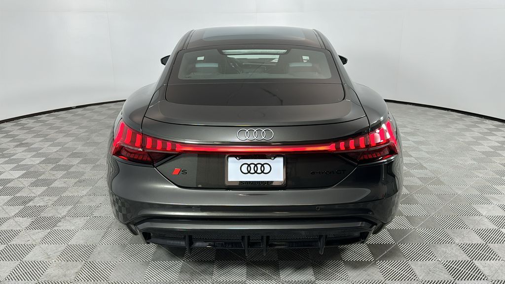 2025 Audi e-tron GT Premium Plus 4