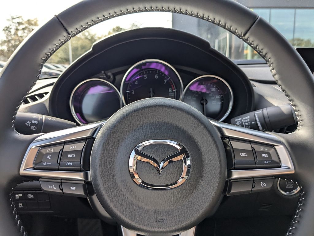2025 Mazda MX-5 Miata Club