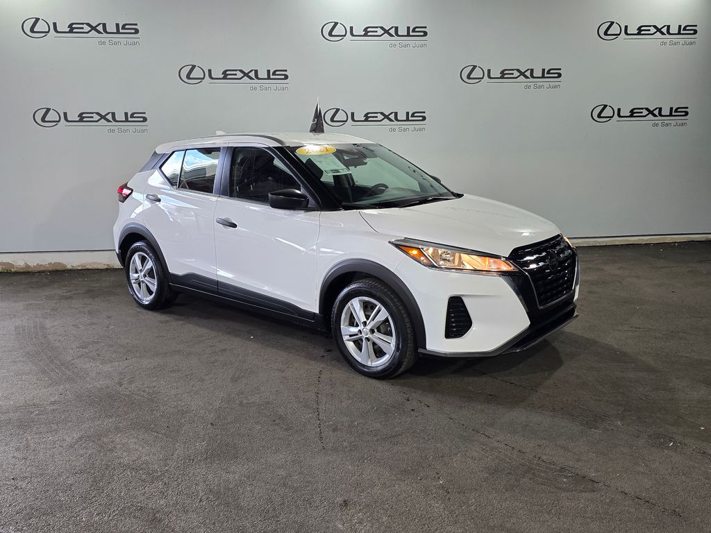 Thumbnail: 2021 Nissan Kicks - 3