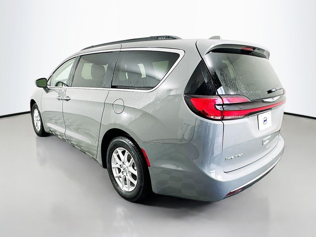 Thumbnail: 2022 Chrysler Pacifica - 7