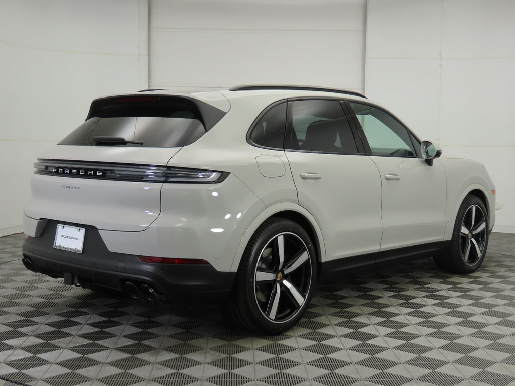 Thumbnail: 2025 Porsche Cayenne - 7