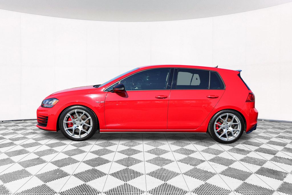 2017 Volkswagen Golf GTI Sport 11