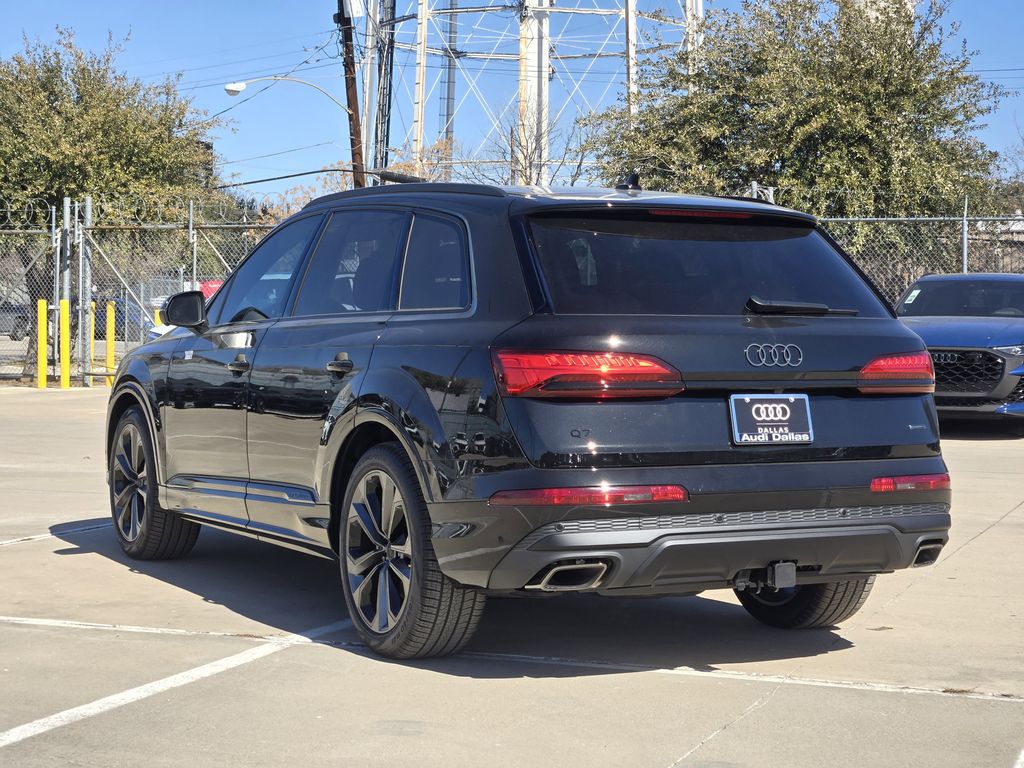 new 2026 Audi Q7 car, priced at $78,295