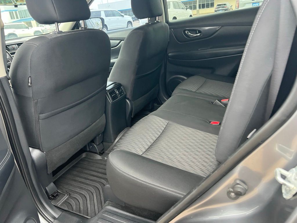 2020 Nissan Rogue SV Gray at Community Honda