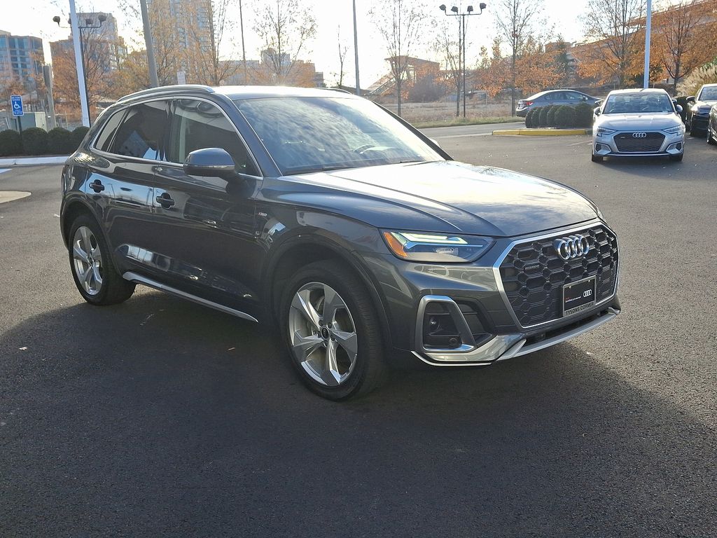 2022 Audi Q5 e Premium Plus 3