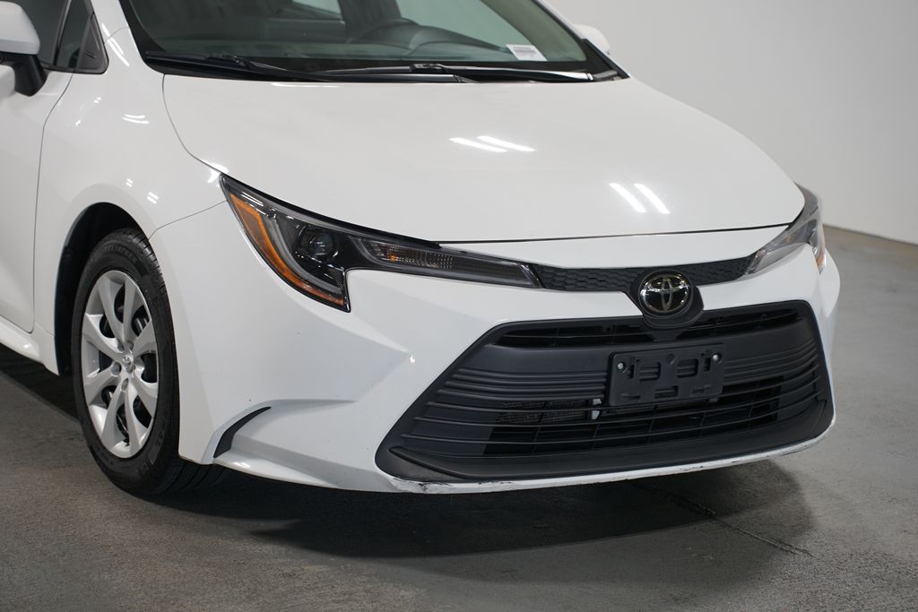 Thumbnail: 2024 Toyota Corolla - 4
