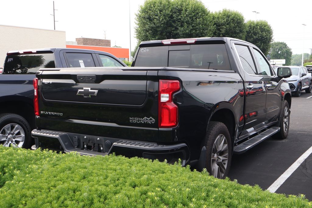 2022 Chevrolet Silverado 1500 High Country 10