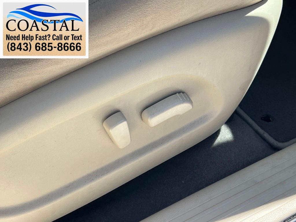 2017 Nissan Murano SV White at Coastal Chevrolet Cadillac