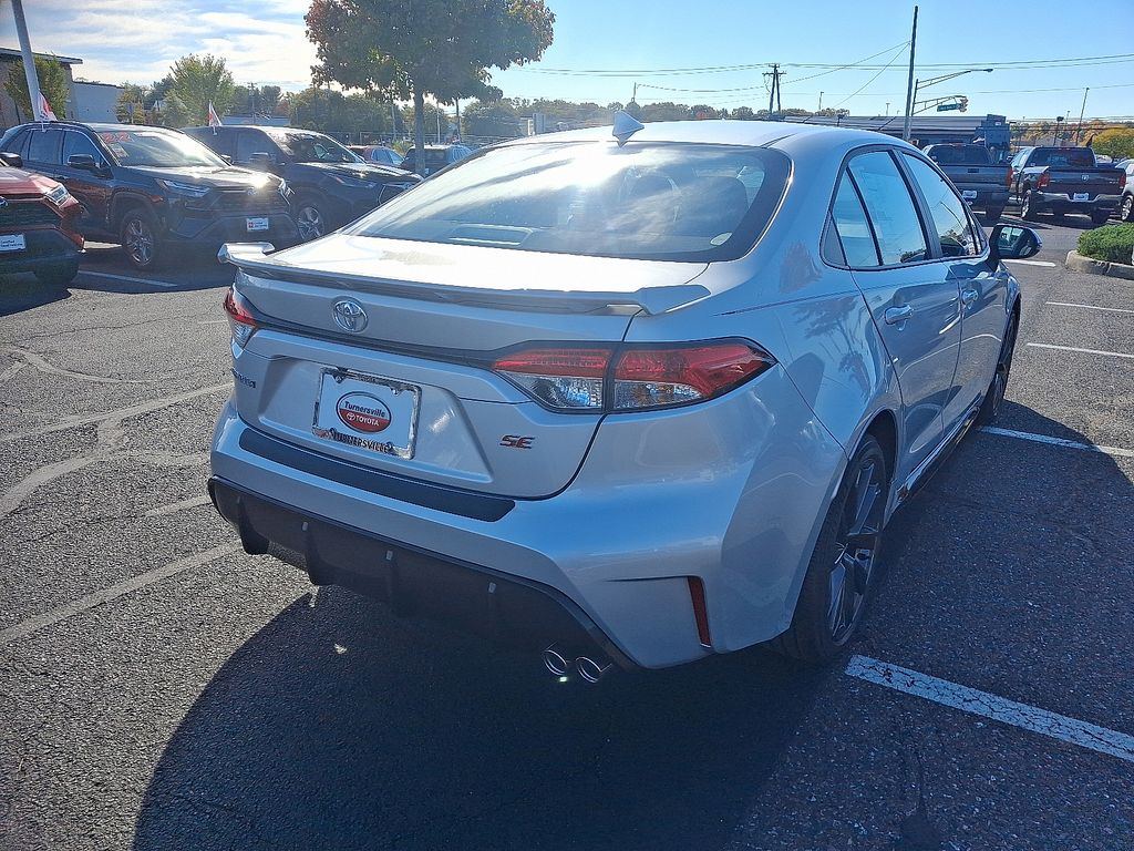 Thumbnail: 2025 Toyota Corolla - 4