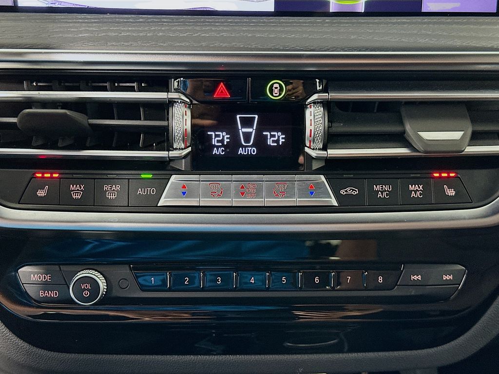 Thumbnail: 2022 BMW X3 - 16