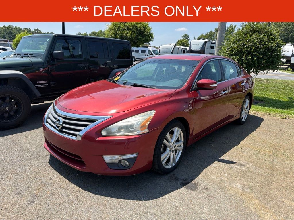 Cayenne Red 2015 Nissan Altima Sedan Front-Wheel Drive Continuously Variable Transmission