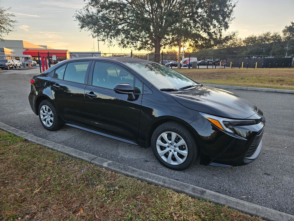 2024 Toyota Corolla LE 7