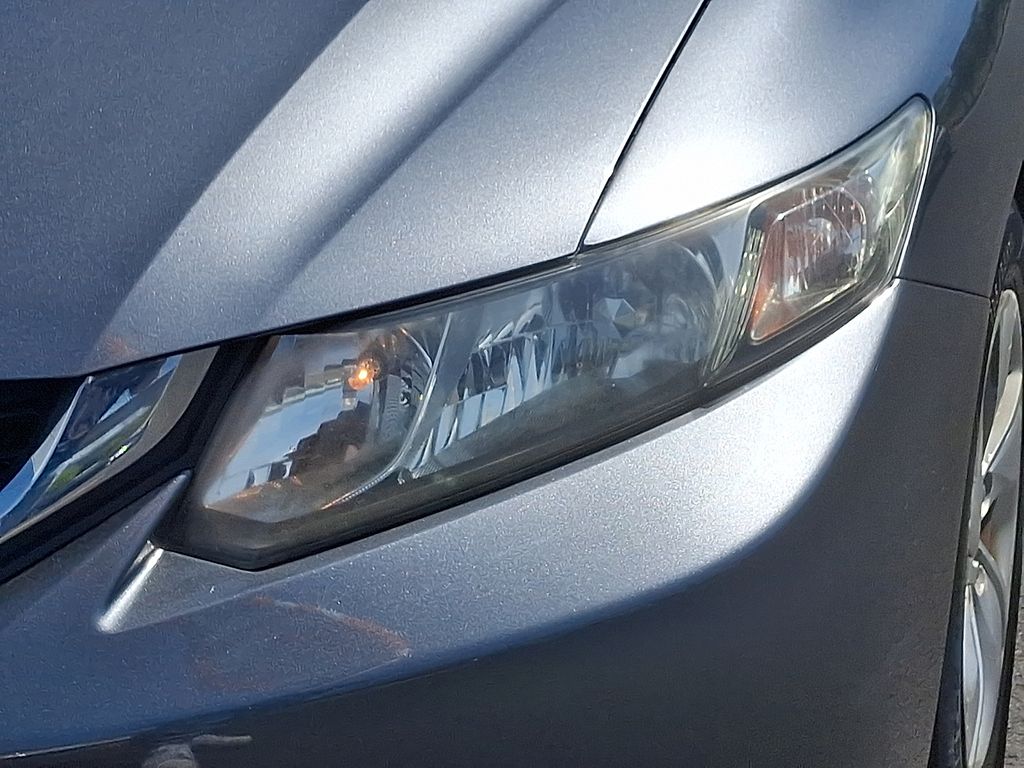 2013 Honda Civic LX 9