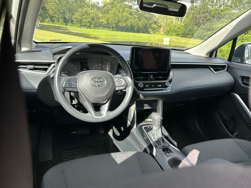 Thumbnail: 2023 Toyota Corolla Cross - 12