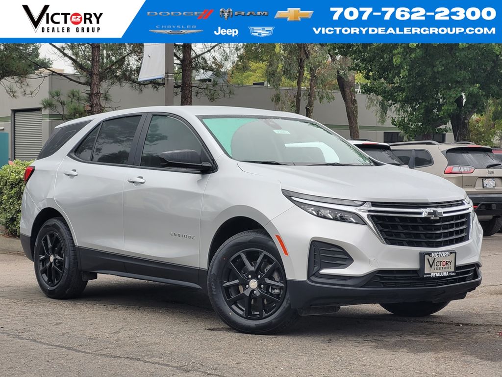 2022 Chevrolet Equinox LS AWD with 1LS